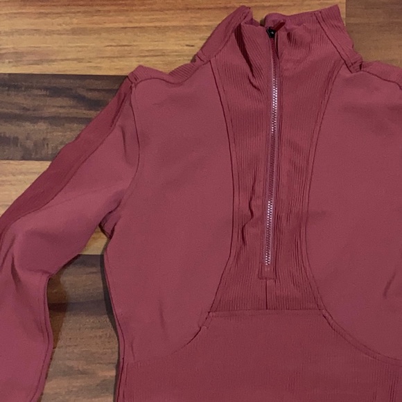 🍋lululemon🍋 Take It In Stride Half Zip Top - Picture 7 of 9